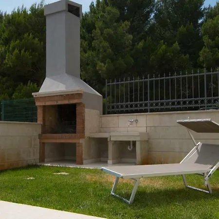 Appartamento Deluxe With Private Pool - 100m From The Sea *