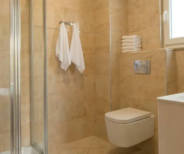 Deluxe With Private Pool - 100m From The Sea Appartement *