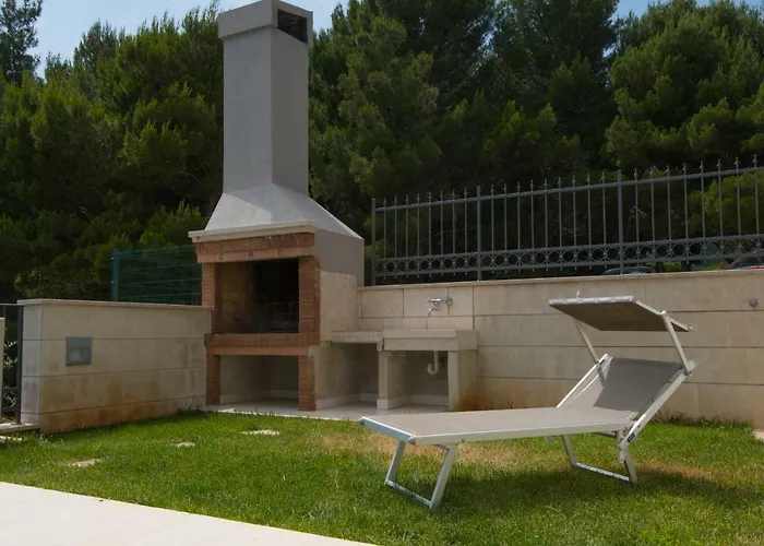 Apartmán Deluxe With Private Pool - 100m From The Sea *