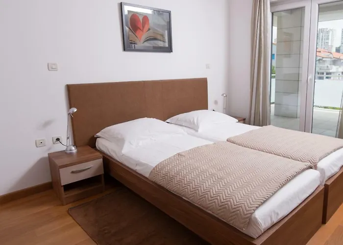 Daire Deluxe With Private Pool - 100m From The Sea Pula