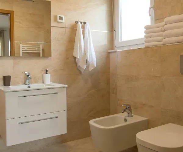 Deluxe With Private Pool - 100m From The Sea Apartmán Pula